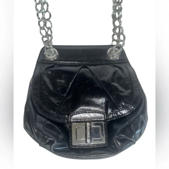 B Makowsky Black Leather Chain Strap Bag - Picture 2 of 9